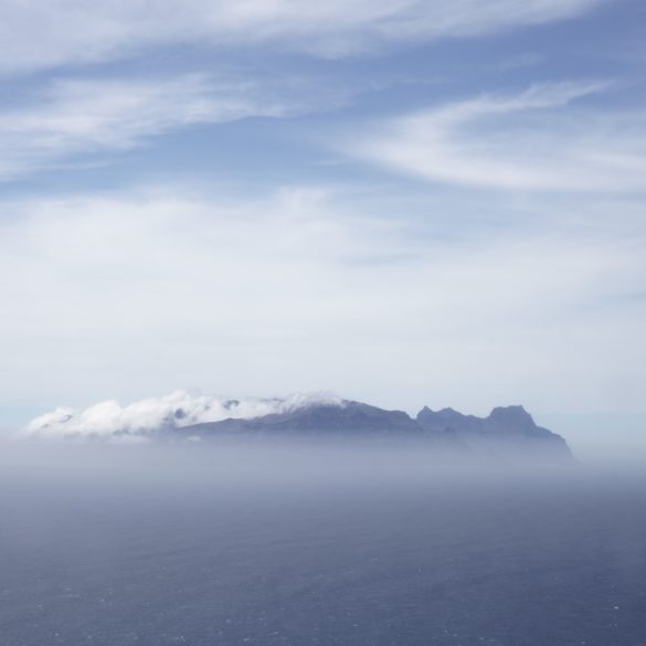 L'-Ile-de-l'-Est-mission-photographique-en-Terres-austrasles-et-antarctiques-françaises-Mélanie-Wenger