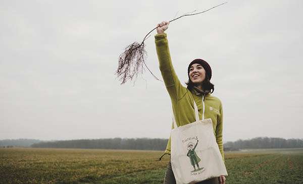 Plantation d'arbres en Seine et Marne Fondation Yves Rocher