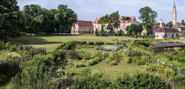 JARDIN ABBAYE DE ROYAUMONT / PRESERVATION DES JARDINS D’EXCEPTION