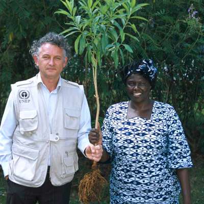 WangariMaathai and Jacques Rocher