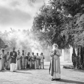 Emanuele Scorcelletti and Sadhguru, replanting in India