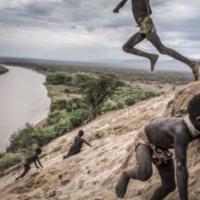 FAUSTO PODAVINI. Reportage en Ethiopie, vallée de l’Omo