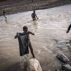 FAUSTO PODAVINI. Reportage en Ethiopie, vallée de l’Omo