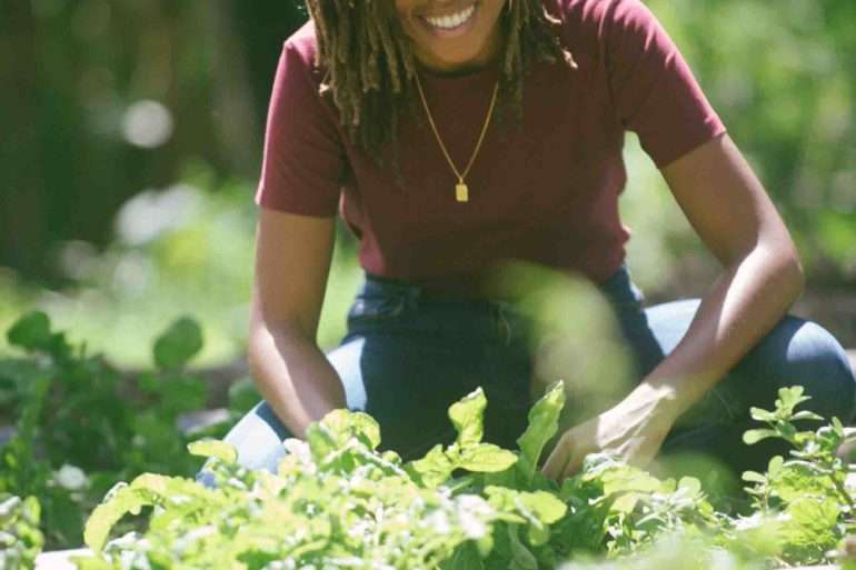 Ayanna Mouflet, 2020 Terre de Femmes France Award winner with her association TA NOU