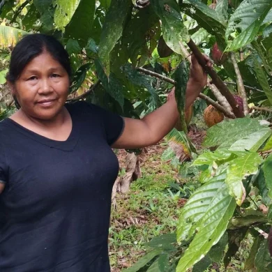 Mari Luz Canaquiri et son association Fédération des Femmes Kukamas, lauréate du Prix Fondation Yves Rocher Terre de Femmes 2023