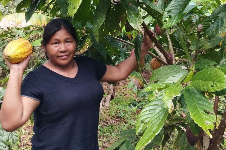 Mari Luz Canaquiri et son association Fédération des Femmes Kukamas, lauréate du Prix Fondation Yves Rocher Terre de Femmes 2023