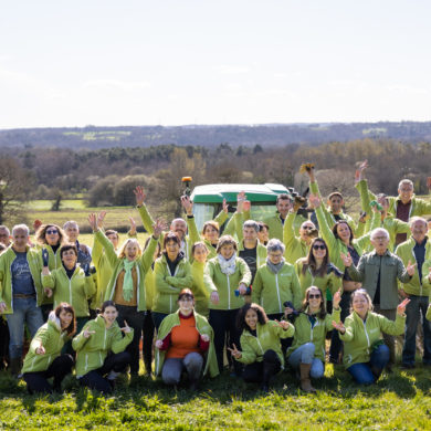 Groupe-pour-la-plantation-avec-la-Fondation-Yves-Rocher-le-17-mars-dernier