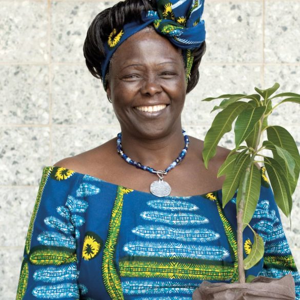 Wangari Maathai prix Nobel de la paix et marraine de la campagne Plant for the planet de l’ONU